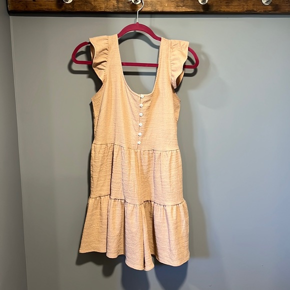 Romper - Picture 1 of 3